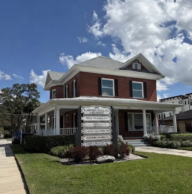 echeverri law office